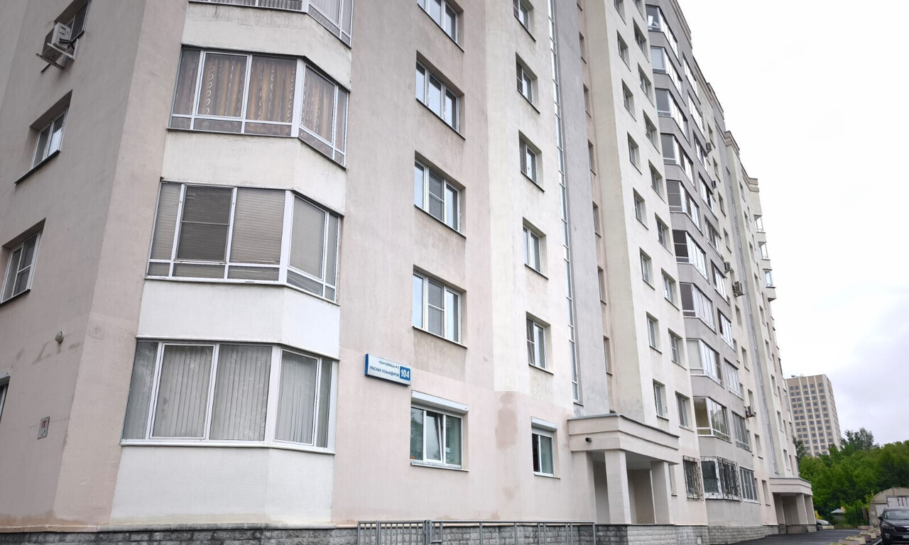 квартира г Екатеринбург р-н Орджоникидзевский Эльмаш Проспект Космонавтов, м-н, Красных Командиров, 104 фото 1
