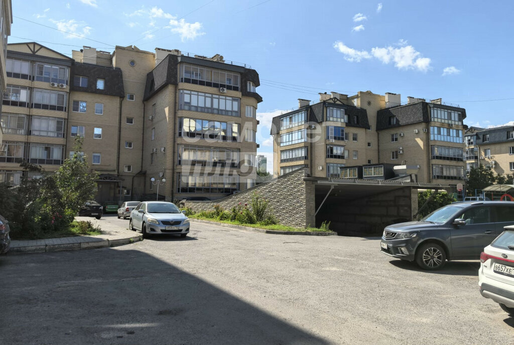 квартира г Волгоград р-н Дзержинский ул Шекснинская 91 фото 24