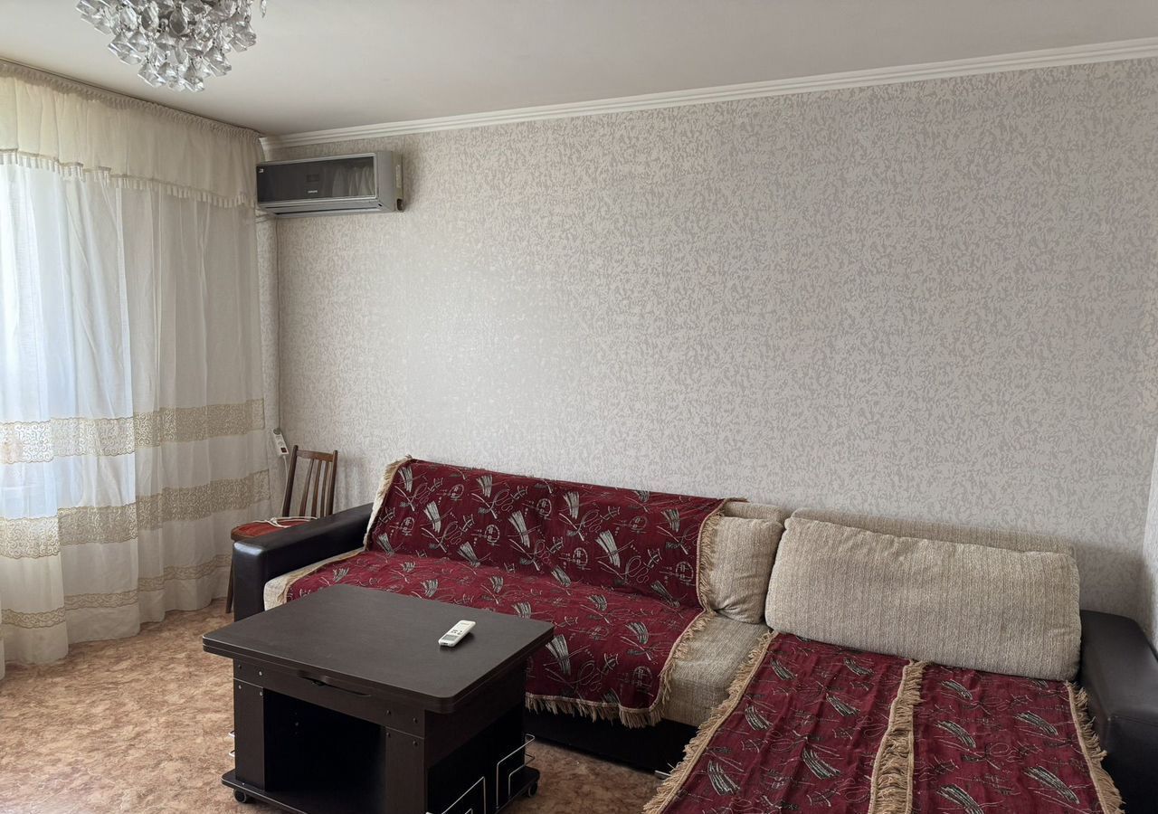 квартира г Астрахань р-н Советский ул Краснодарская 45 фото 2