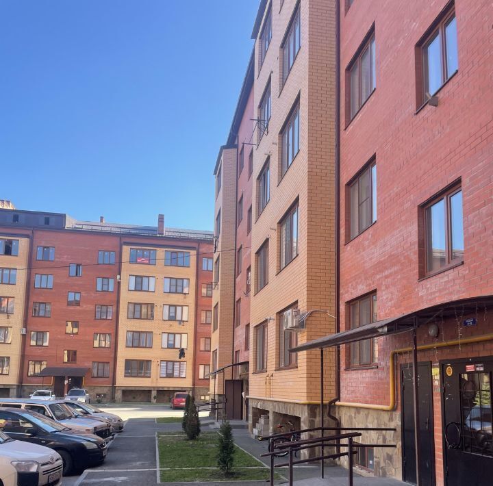 квартира г Владикавказ р-н Северо-Западный ул Курсантов-Кировцев 29к/3 фото 1