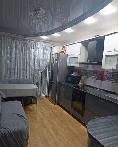 р-н Калининский пр-кт Тракторостроителей 70к/2 фото
