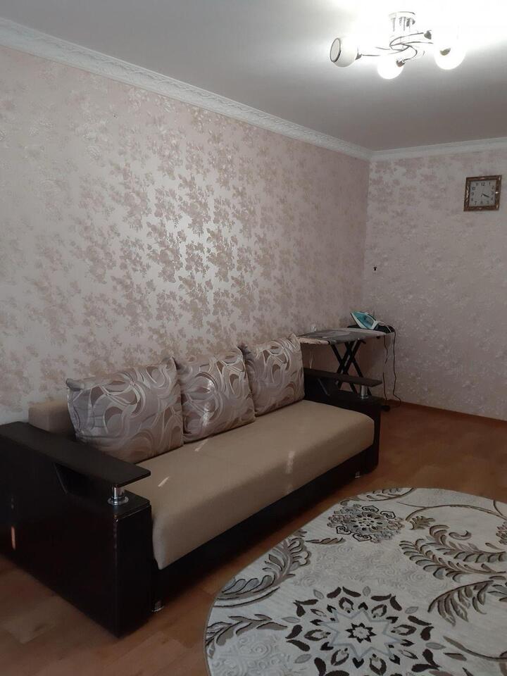 квартира г Орск р-н Ленинский ул Васнецова 9а фото 2