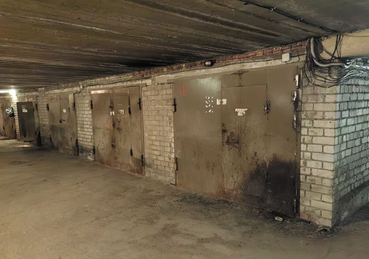 гараж г Саратов р-н Октябрьский ул. имени Н. Г. Чернышевского, 100 фото 1