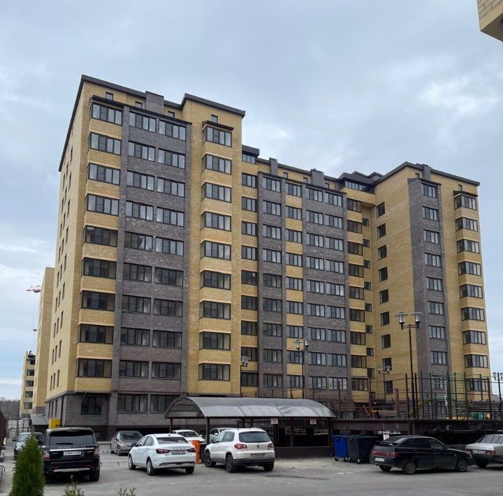 квартира г Черкесск ул Октябрьская 325б фото 1