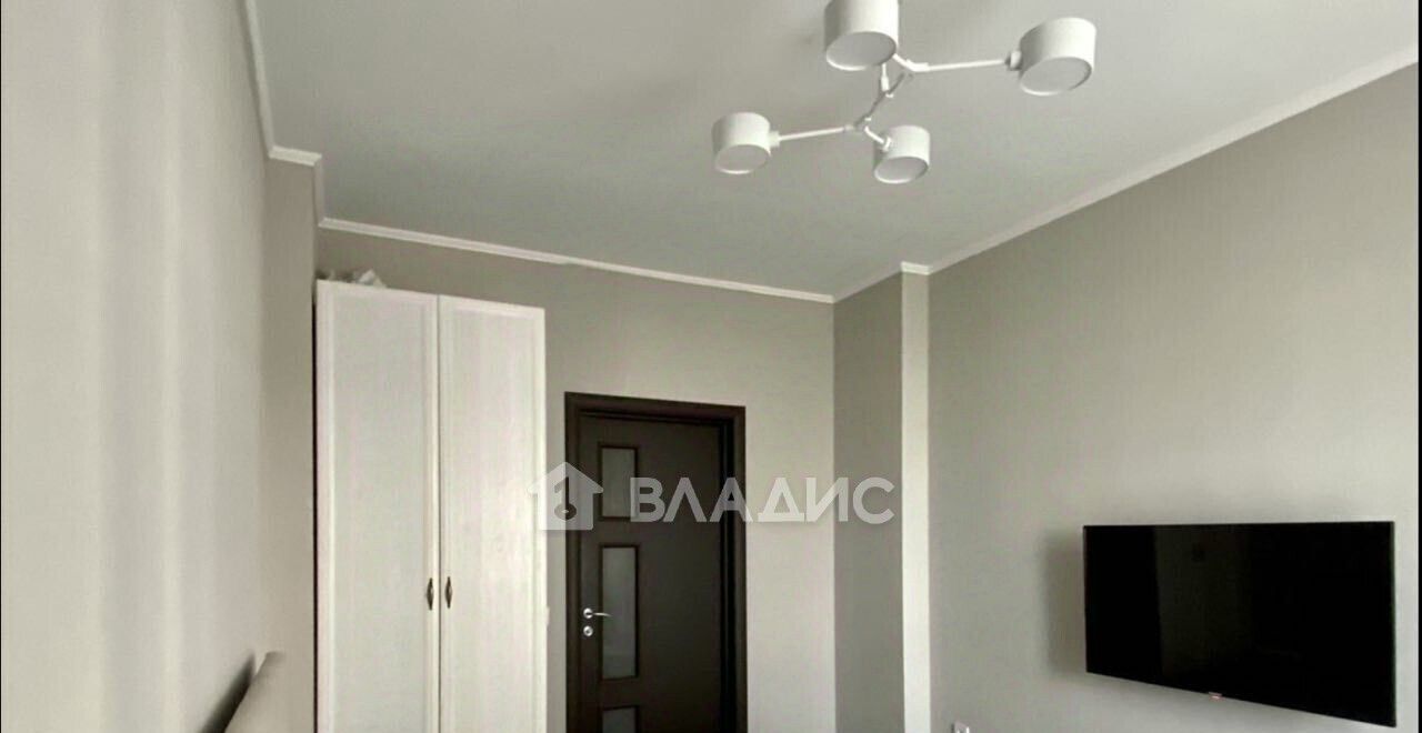 квартира г Калининград р-н Московский ул Судостроительная 17е фото 8