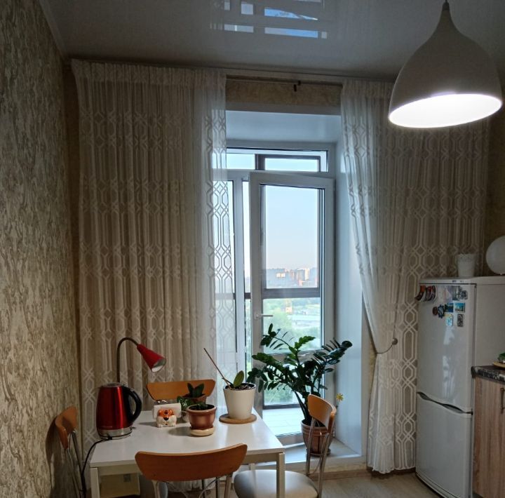 квартира г Омск р-н Советский ул Красный Путь 101к/1 Советский АО фото 1