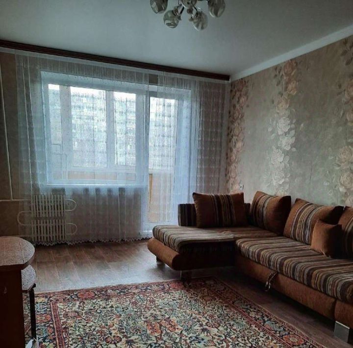 квартира г Старый Оскол микрорайон Конева 15А фото 2