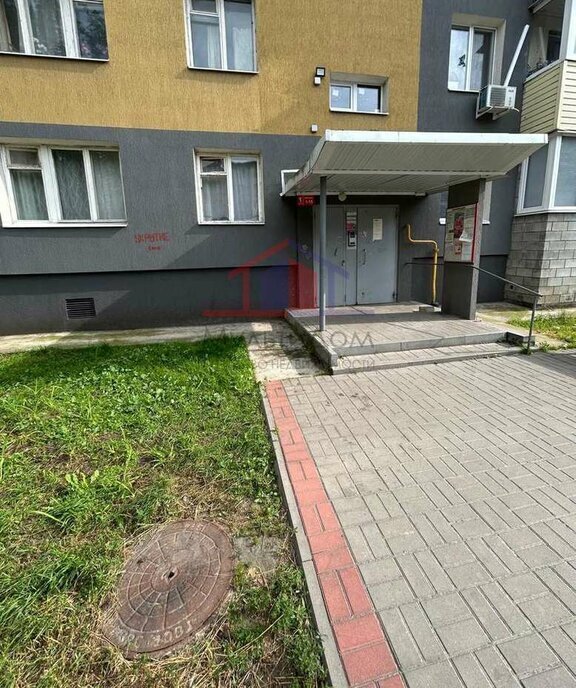квартира г Старый Оскол микрорайон Лебединец 11 фото 17
