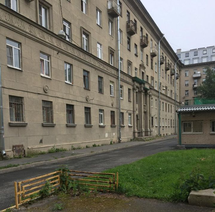 комната г Санкт-Петербург метро Электросила р-н Московская Застава пер Яковлевский 7 фото 1