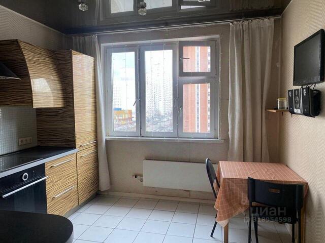 пр-кт Победы 10/18 Красная Горка мкр, Некрасовка фото
