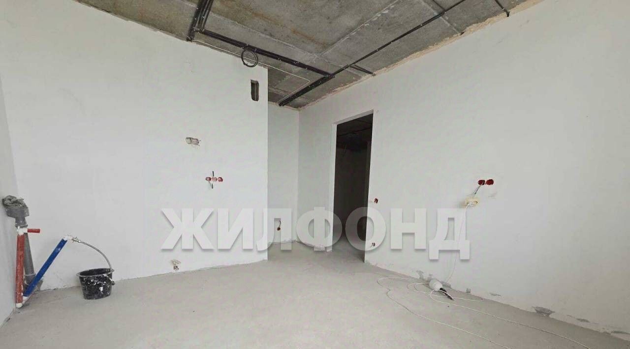 квартира г Брянск р-н Бежицкий ул Мининская 50 фото 2