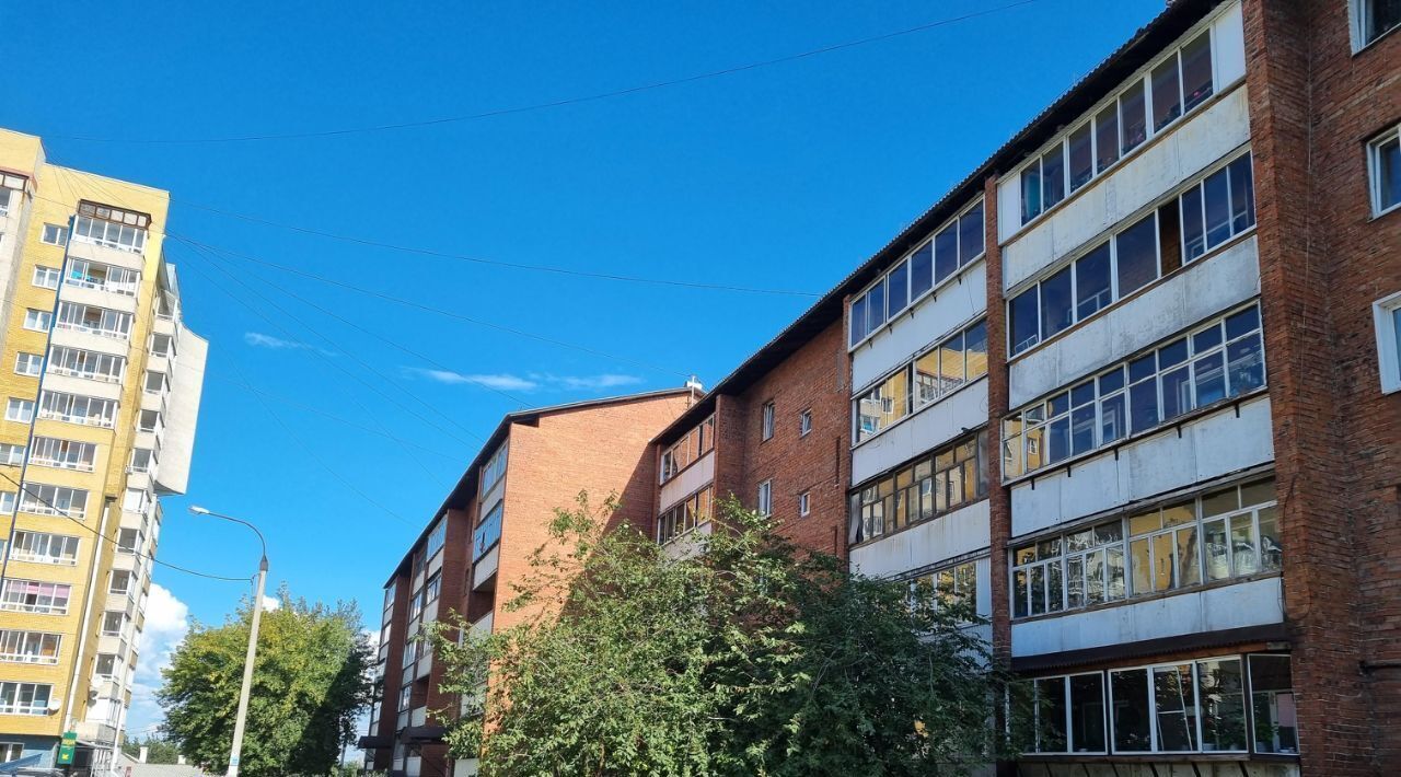 квартира г Иркутск р-н Свердловский ул Джамбула 7 фото 1