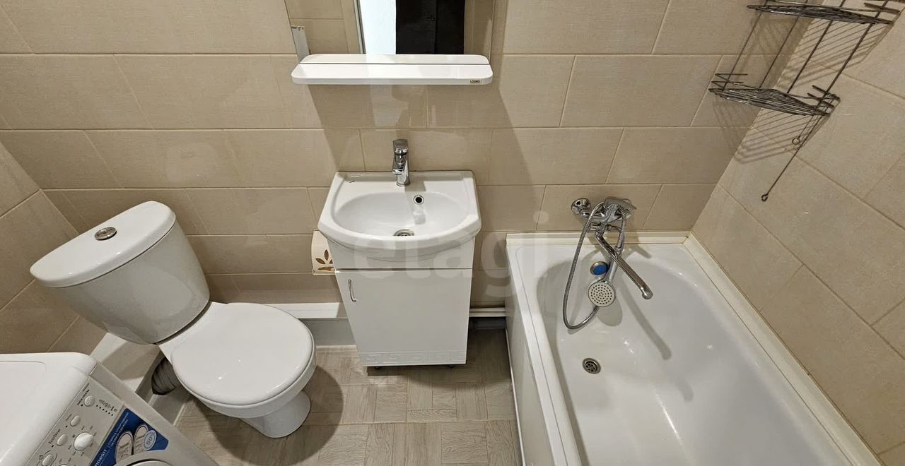 квартира г Тюмень р-н Калининский ул Новоселов 107к/2 фото 26