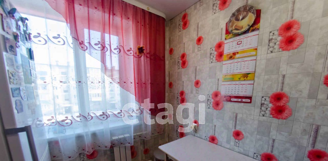 квартира г Шадринск ул Ефремова 24 фото 12