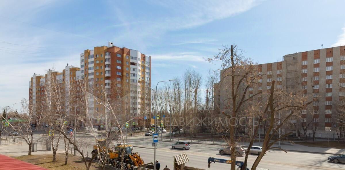 квартира г Тюмень р-н Центральный ул Мельникайте 48 фото 26
