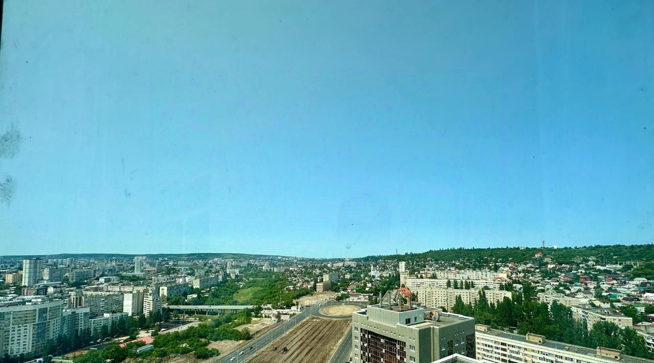 квартира г Саратов р-н Волжский пл Славянская 2 фото 4