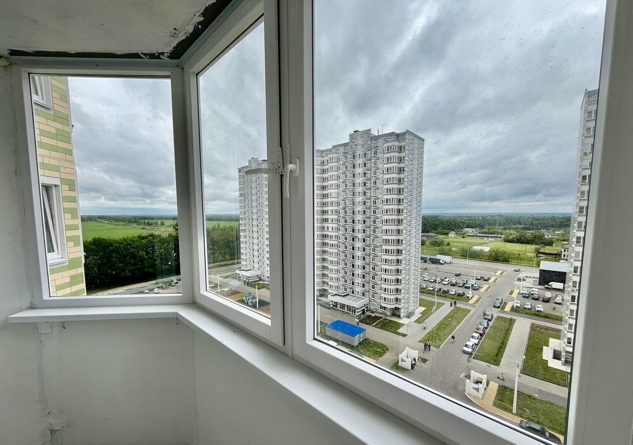 квартира г Курск р-н Центральный ул Вадима Кирпиченко 2а фото 1