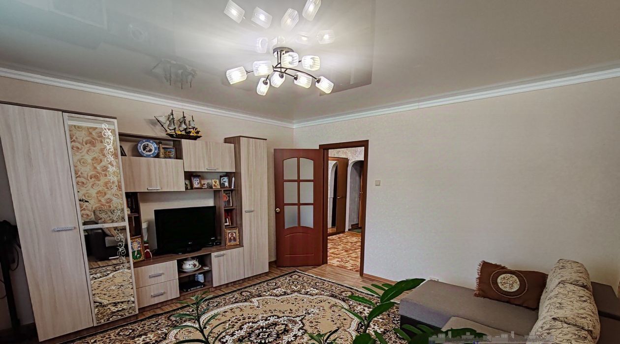 квартира г Барнаул р-н Ленинский ул Солнечная Поляна 23 фото 2