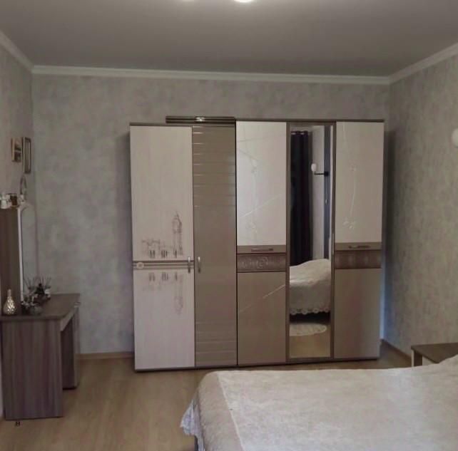 квартира г Астрахань р-н Кировский ул Белгородская 9к/1 фото 2