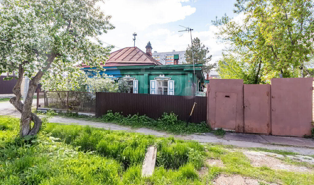 дом г Тюмень ул 9 Января фото 4