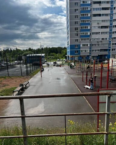 р-н Первомайский ул 40 лет Победы 138 фото
