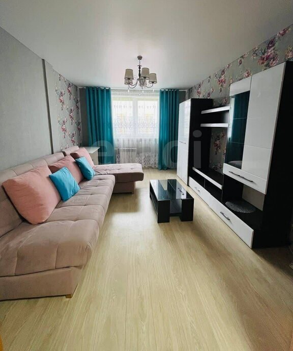 квартира г Тобольск 15-й микрорайон 23 фото 2