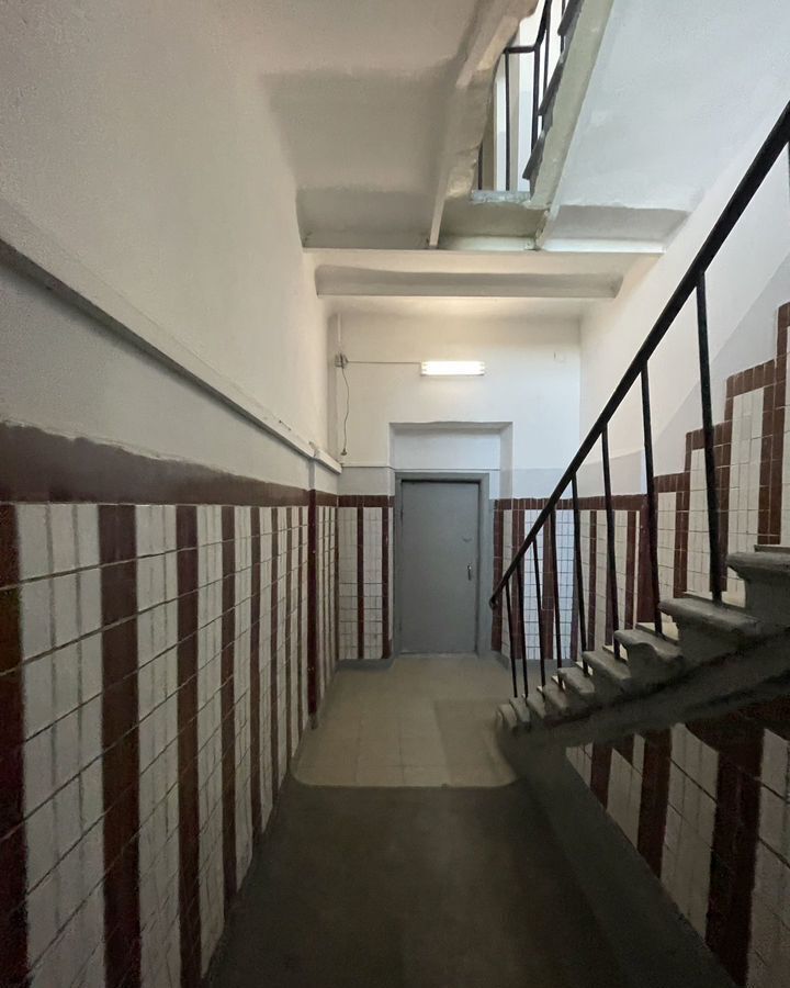квартира г Москва метро Таганская ул Земляной Вал 65 фото 9