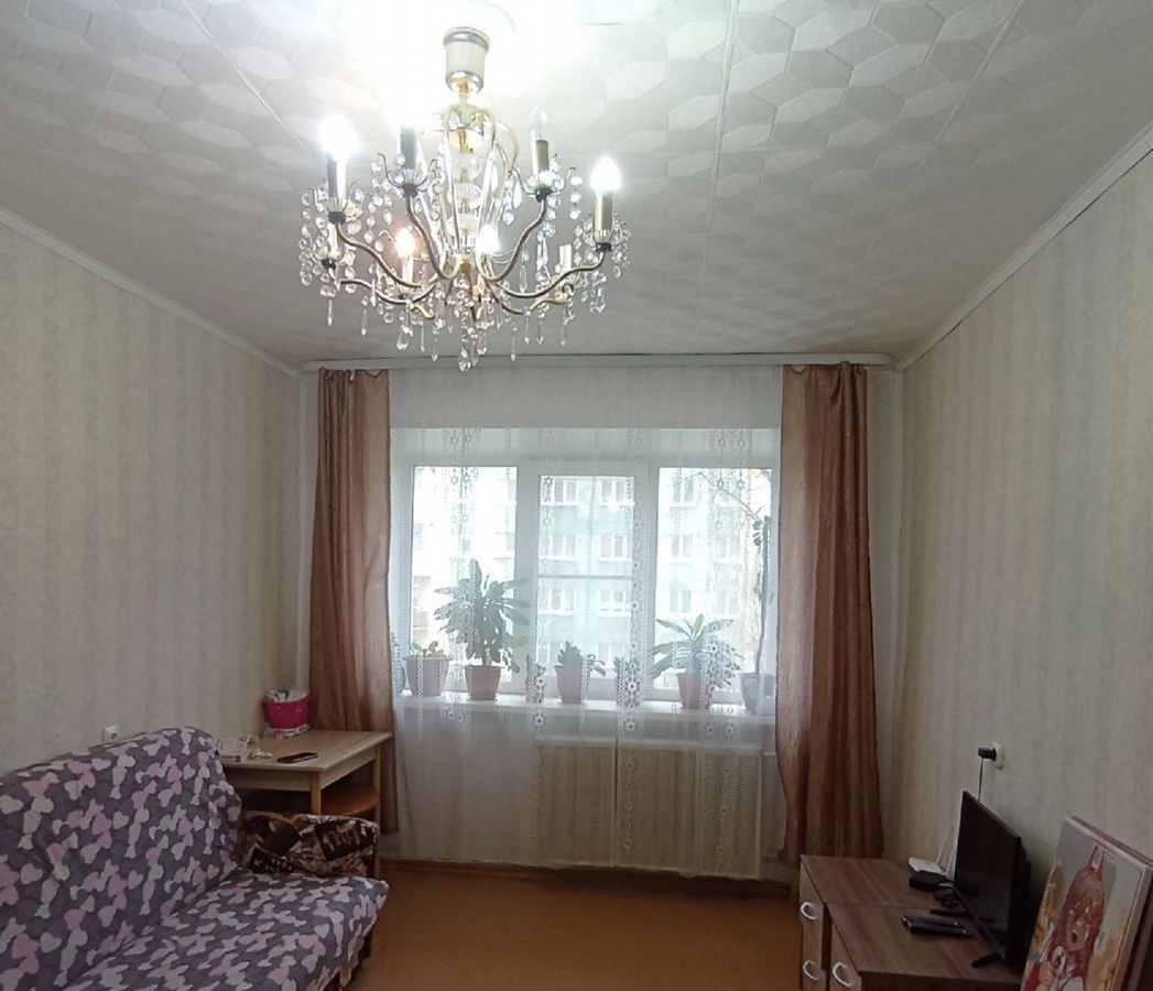квартира г Лысьва ул Ленина 43 фото 1