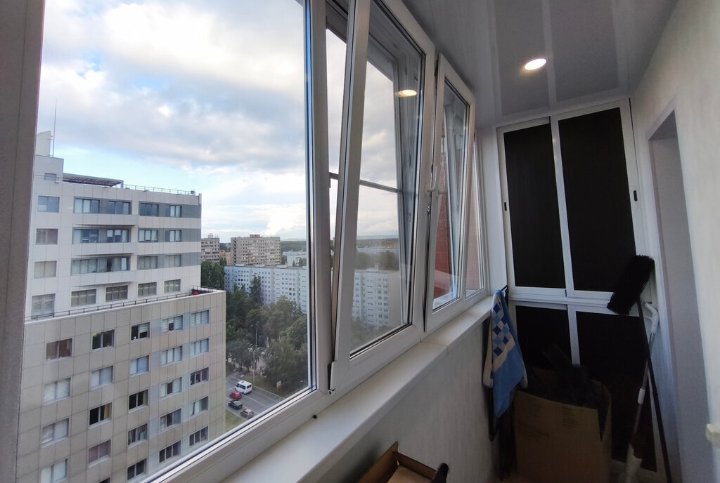 квартира г Тольятти ул Фрунзе 8а фото 2
