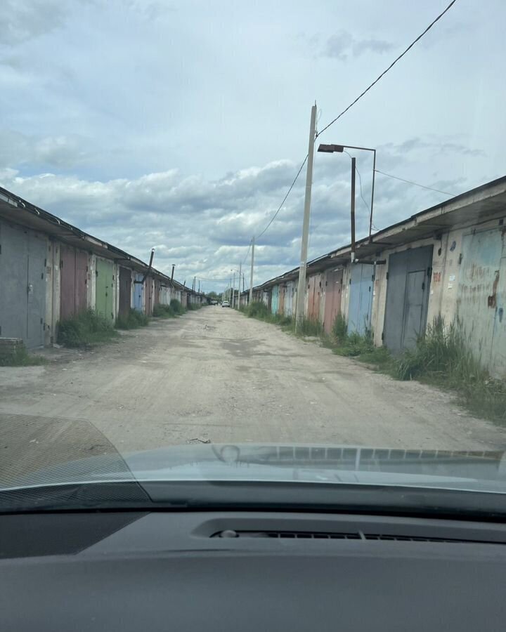 гараж г Великий Новгород 233-й квартал Сырковский р-н Лужский фото 3