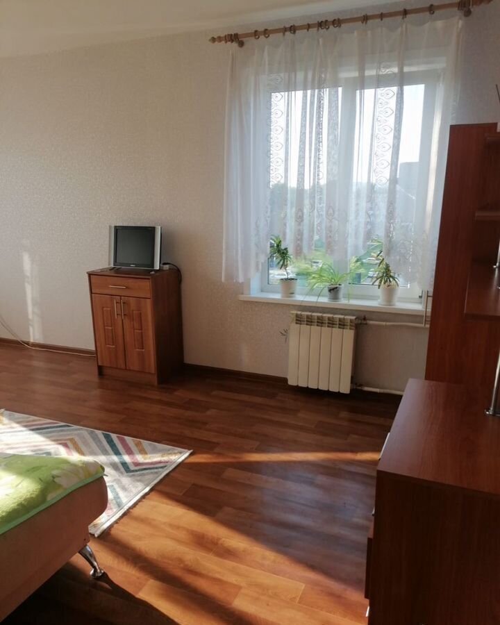 квартира г Новокузнецк р-н Куйбышевский ул Воробьева 13 фото 4