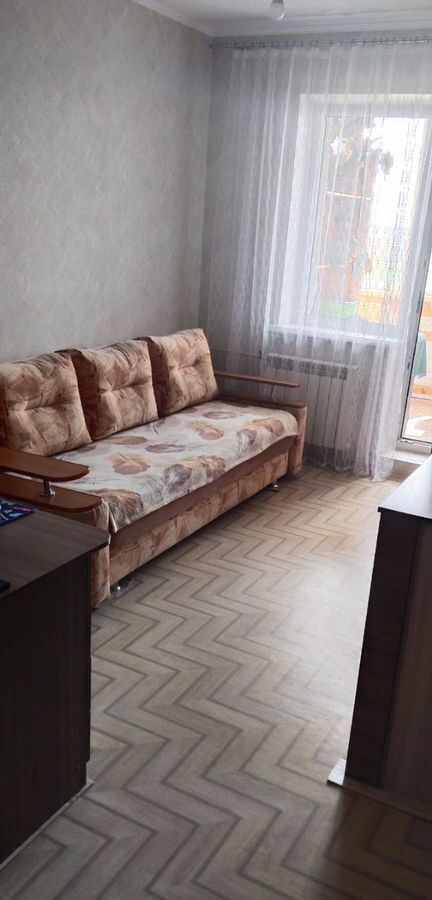 квартира г Омск р-н Кировский ул 2-я Любинская 11а фото 10