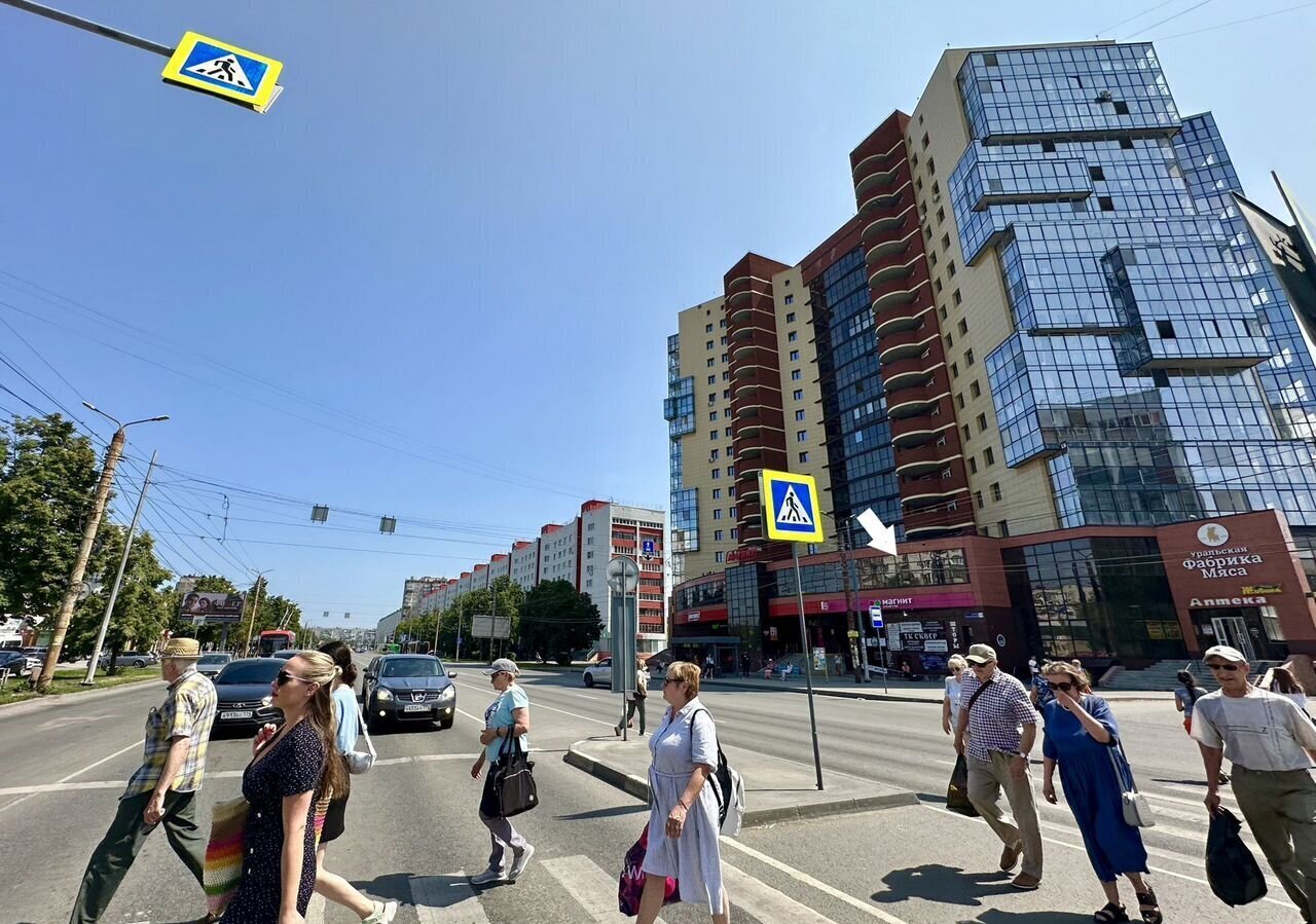 свободного назначения г Челябинск р-н Курчатовский пр-кт Комсомольский 39 фото 1