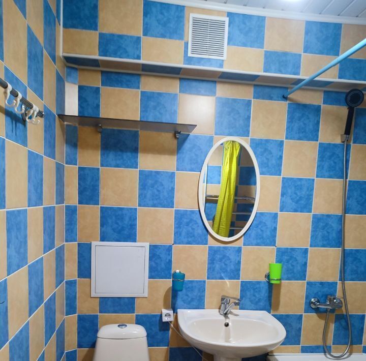 квартира г Брянск р-н Володарский ул Володарского 56 фото 5
