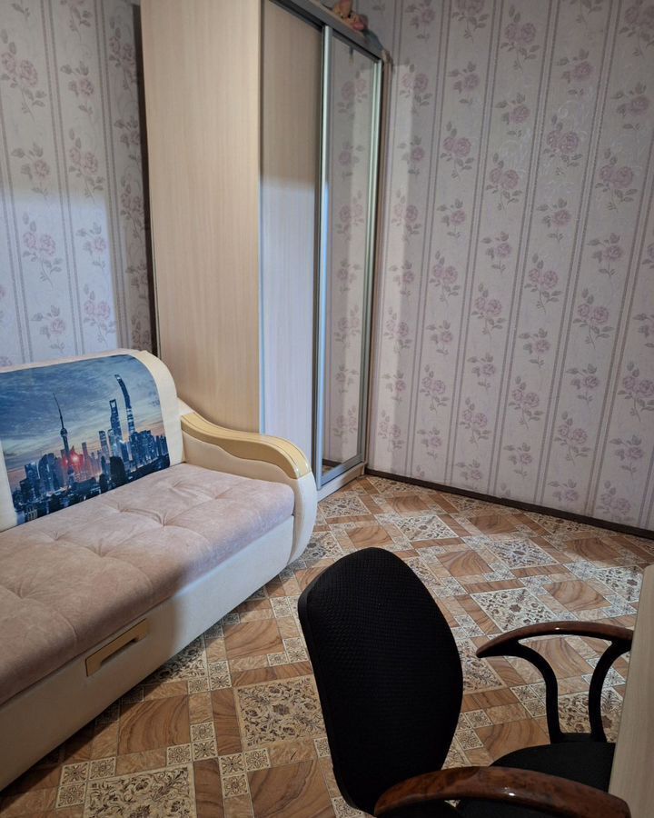 комната г Тольятти р-н Центральный ул Дмитрия Ульянова 12 фото 1