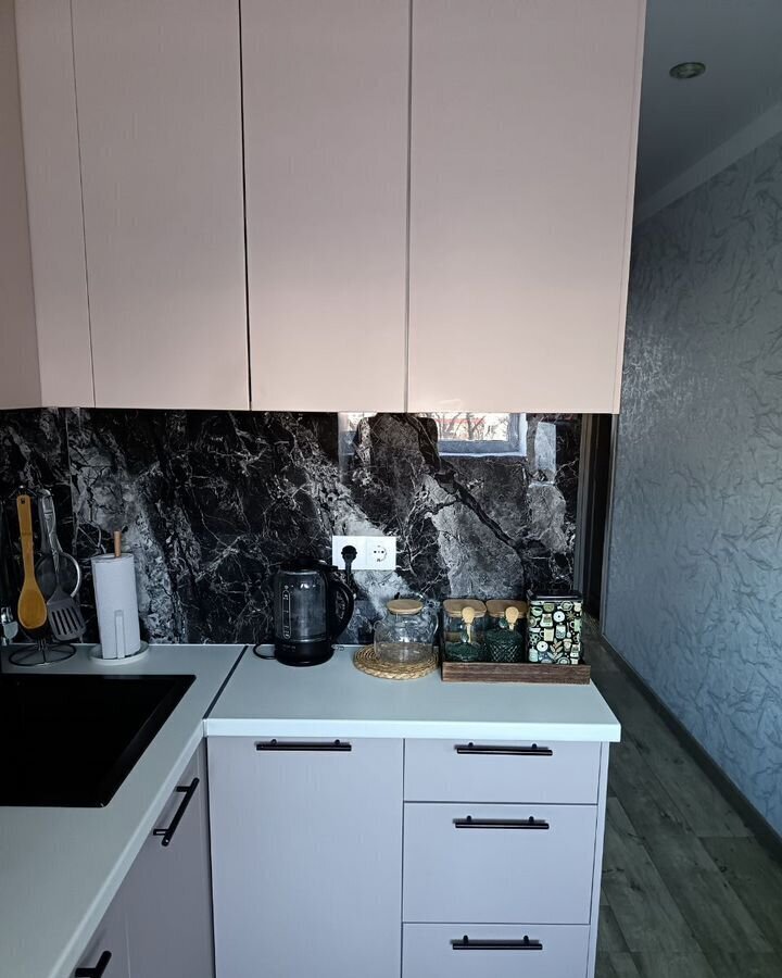 квартира г Тольятти р-н Автозаводский 6-й квартал б-р Королева 15 фото 2