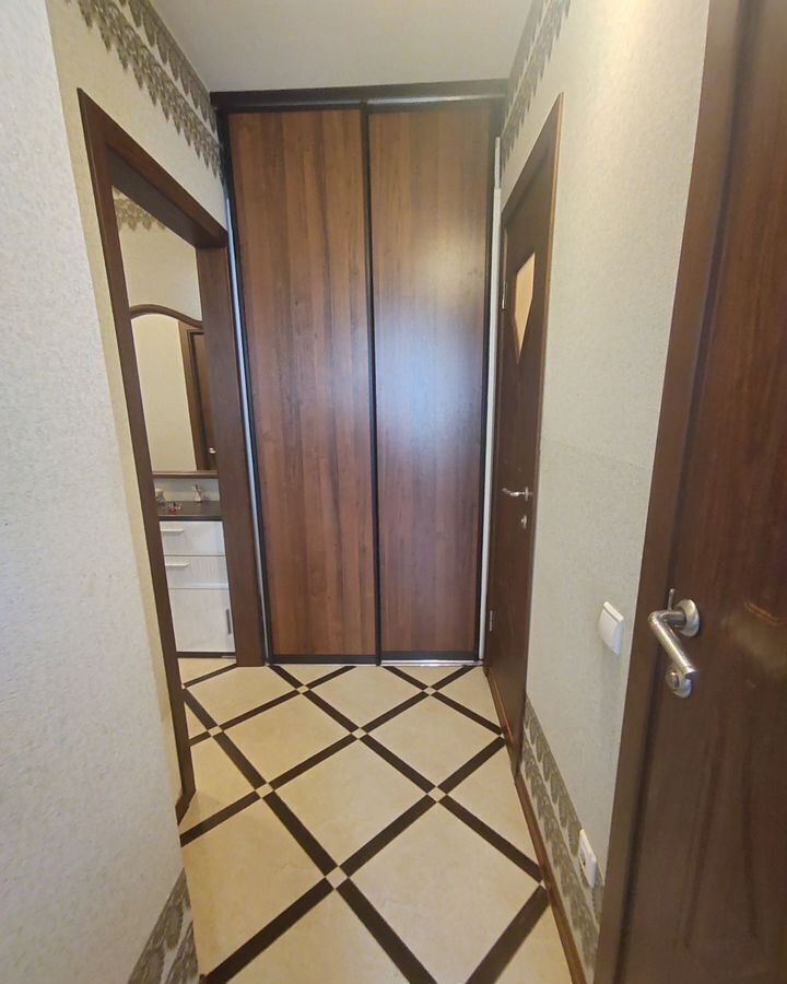 квартира г Великий Новгород ул Якова Павлова 5к/2 Великий Новгород, Державинский район, р-н Деревяницы фото 2