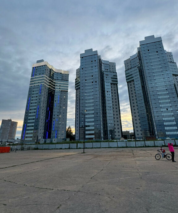 квартира г Набережные Челны ул Академика Королева 122в фото 1