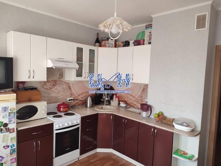 квартира г Курск р-н Центральный пр-кт Анатолия Дериглазова 7 фото 6