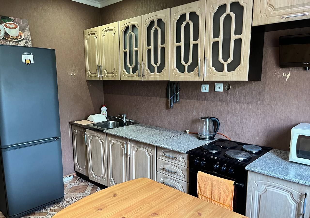 квартира г Тюмень р-н Ленинский ул Домостроителей 4а фото 2