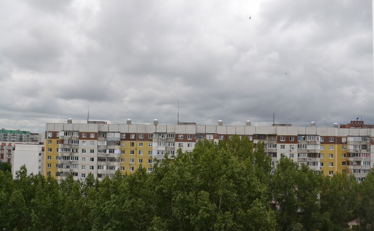 квартира г Тольятти р-н Автозаводский 16 квартал ул Тополиная 40 фото 1