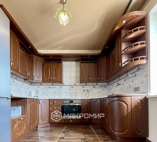 р-н Курчатовский дом 382а фото