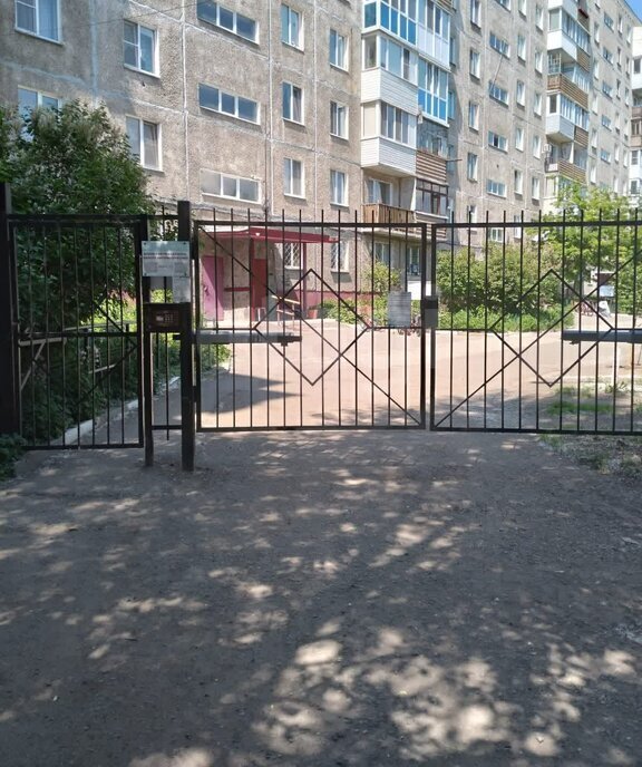 квартира г Омск ул Заозерная 9 фото 2