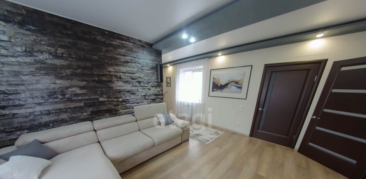 квартира г Шадринск ул Ефремова 32 фото 3