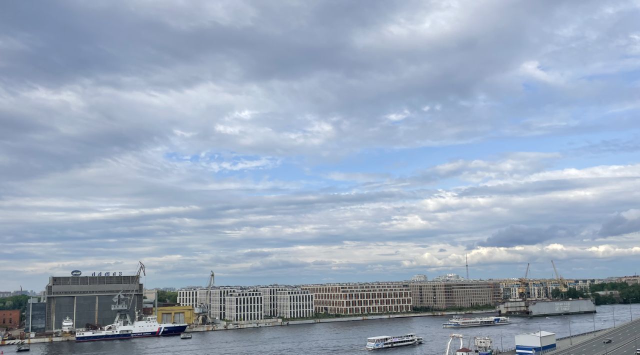 квартира г Санкт-Петербург метро Приморская наб Макарова 58 фото 27