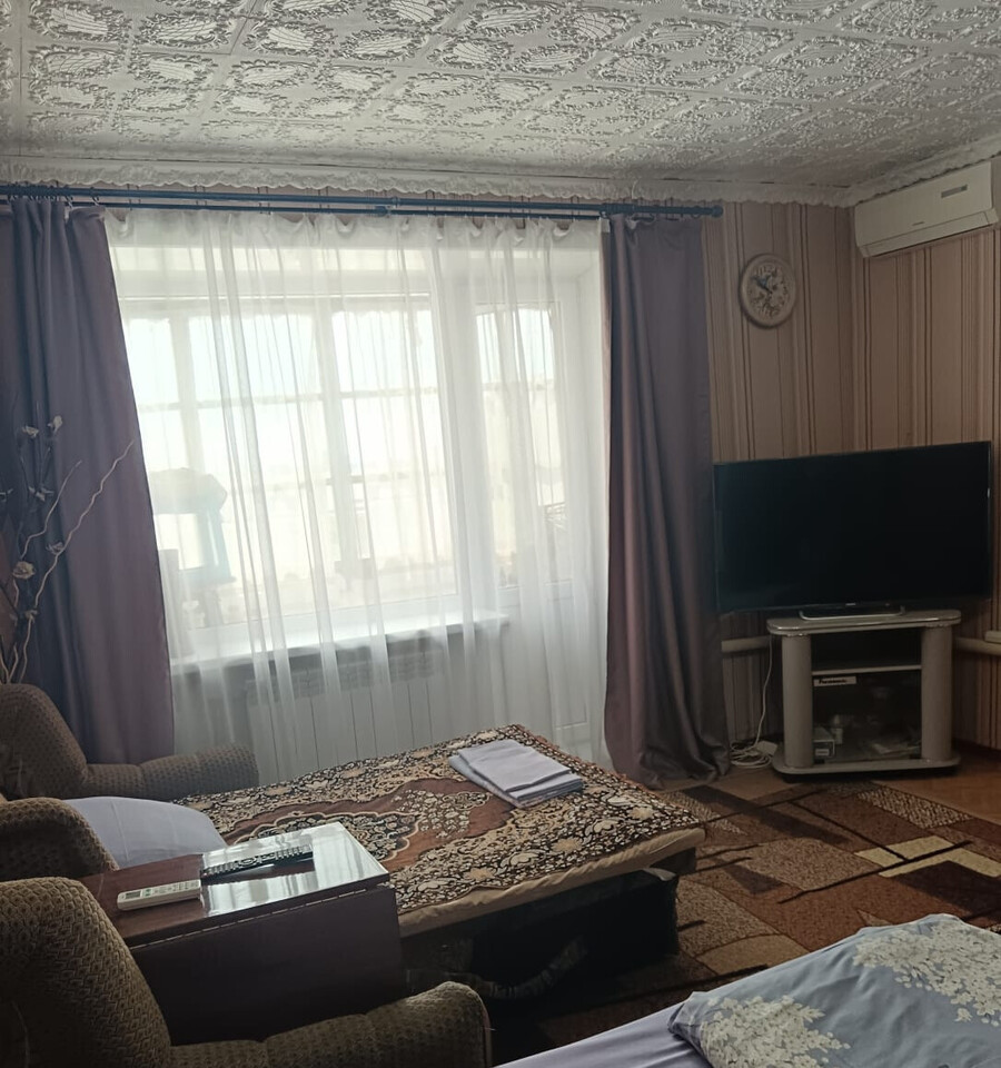 квартира р-н Миллеровский г Миллерово ул Черноморская 63 фото 3