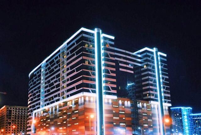 метро Приморская б-р Александра Грина 1 фото