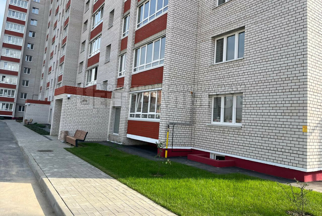 квартира г Смоленск проезд Ипподромный 26 фото 2