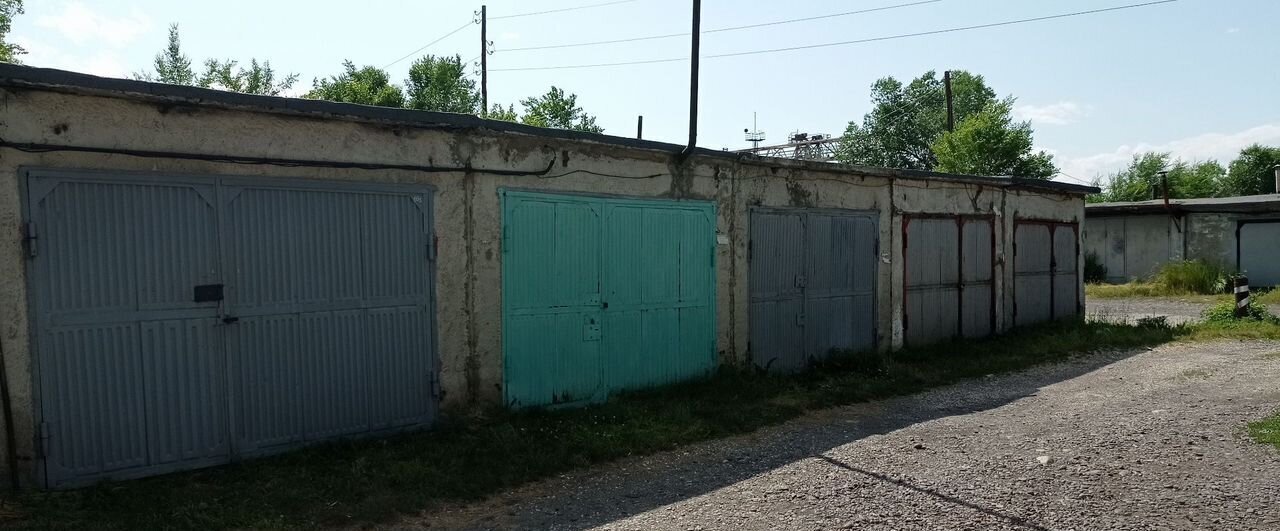 гараж г Саяногорск р-н общество "Сантехмонтаж" 2 фото 1