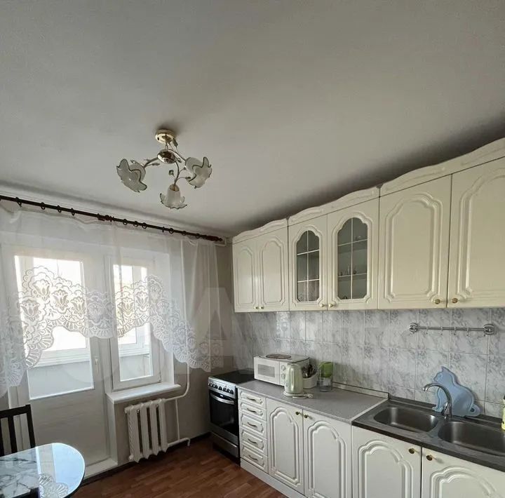 квартира г Сургут 9-10-й микрорайон ул Гагарина 26 фото 14
